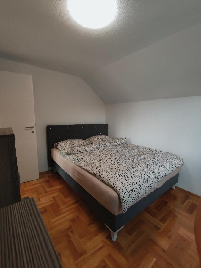 Apartman-Vikendica Mihajlovic Баня-Лука Экстерьер фото
